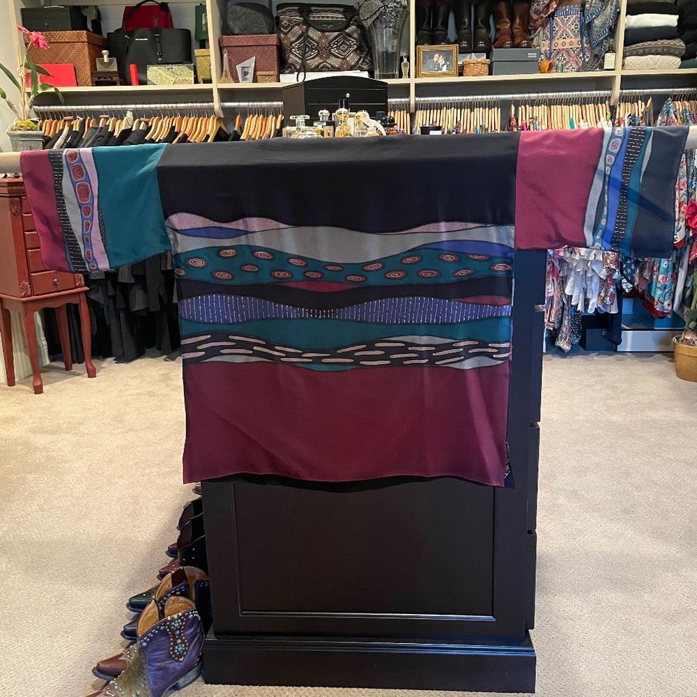 One-of-a-Kind Handpainted Silk Wearable Art Top - Picture 5 of 8